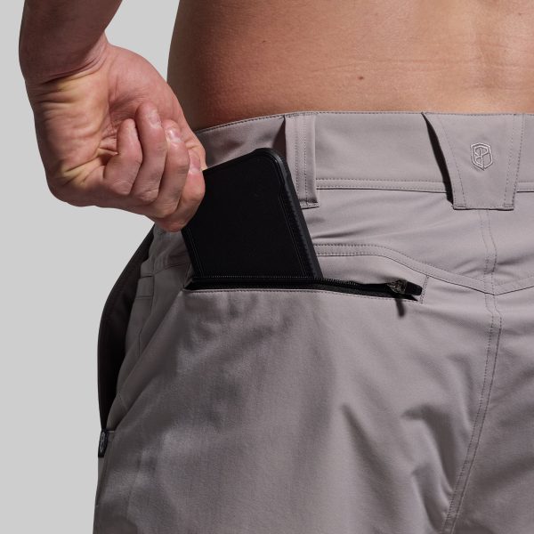 Delta Short 9 (Paloma Grey)