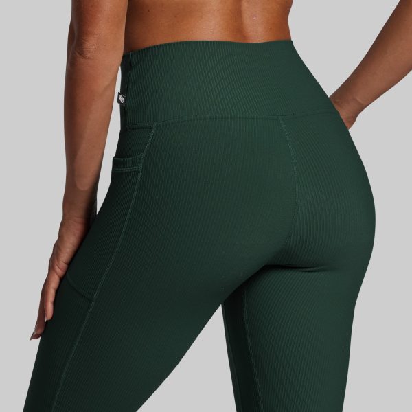 All or Nothing Capri w/ Pockets (Grove)